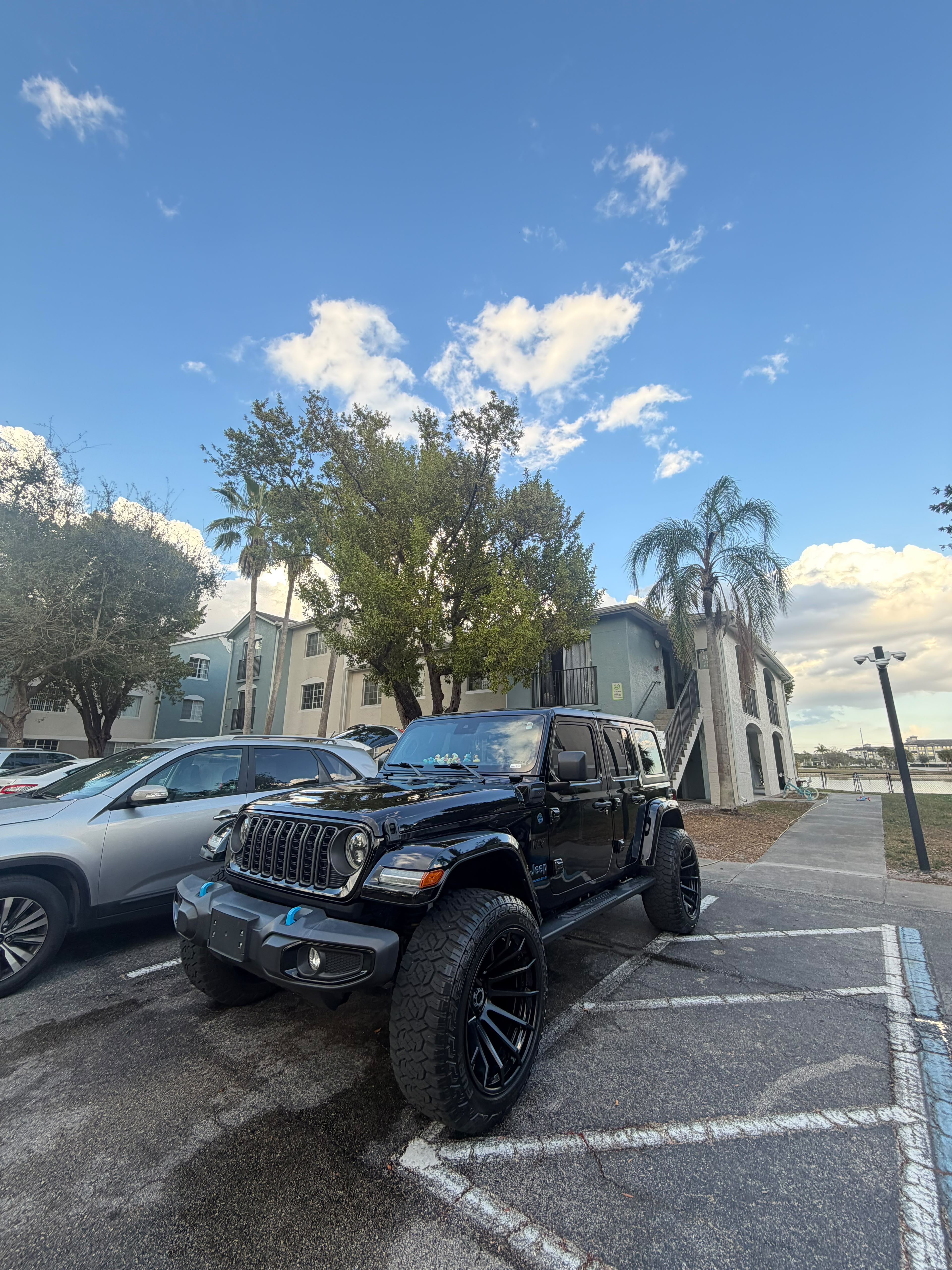 Jeep exterior